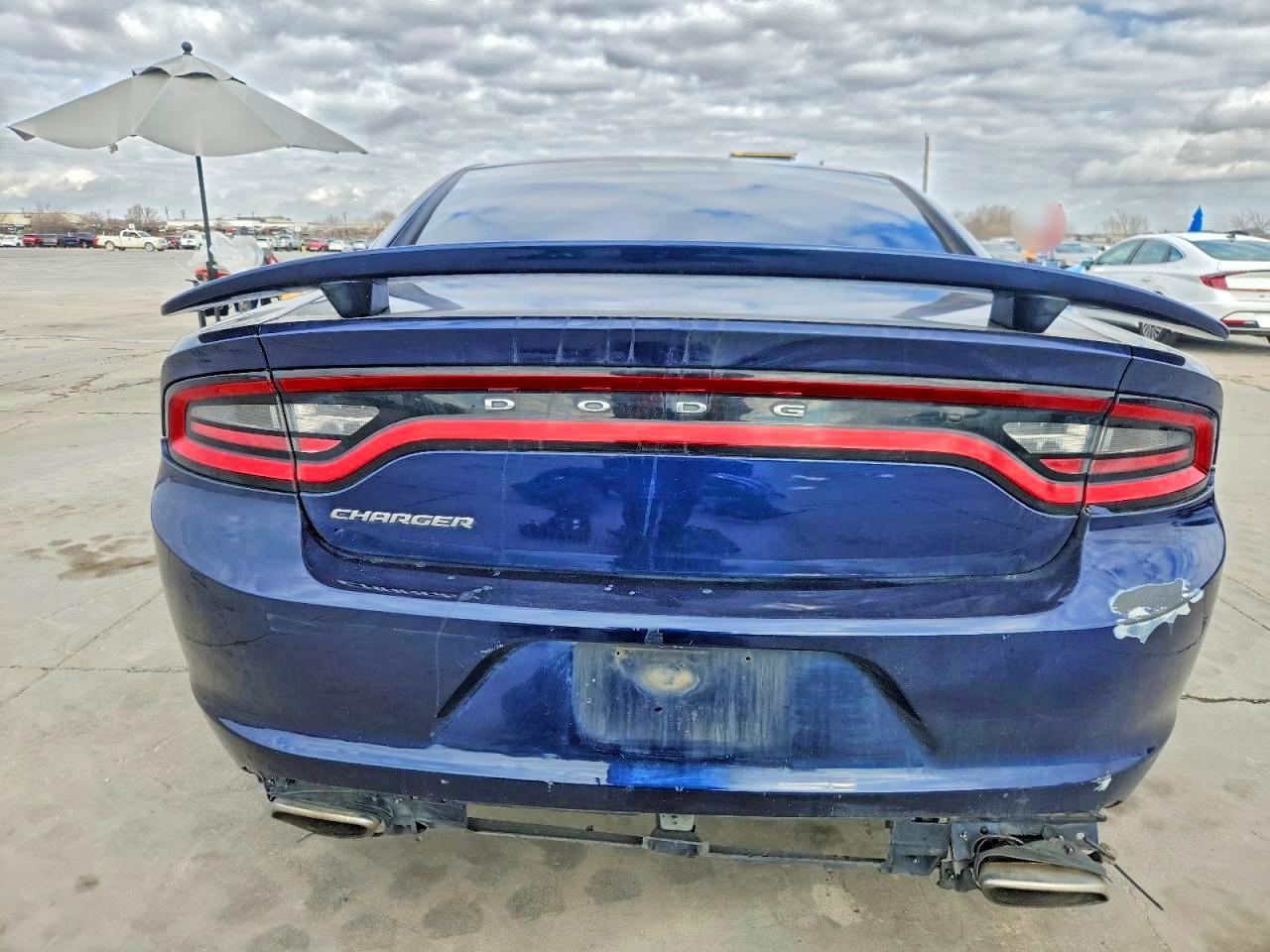 2015 Dodge Charger Se - Image 7