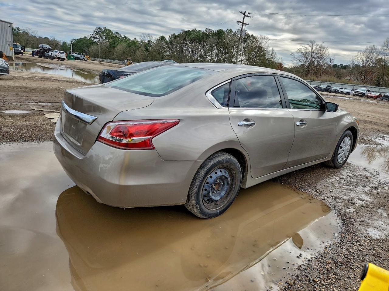 2013 Nissan Altima 2.5 - Image 3