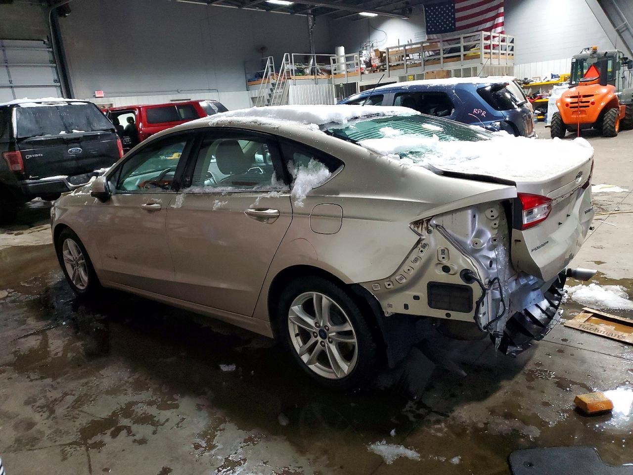 2018 Ford Fusion Se Hybrid - Фото 2