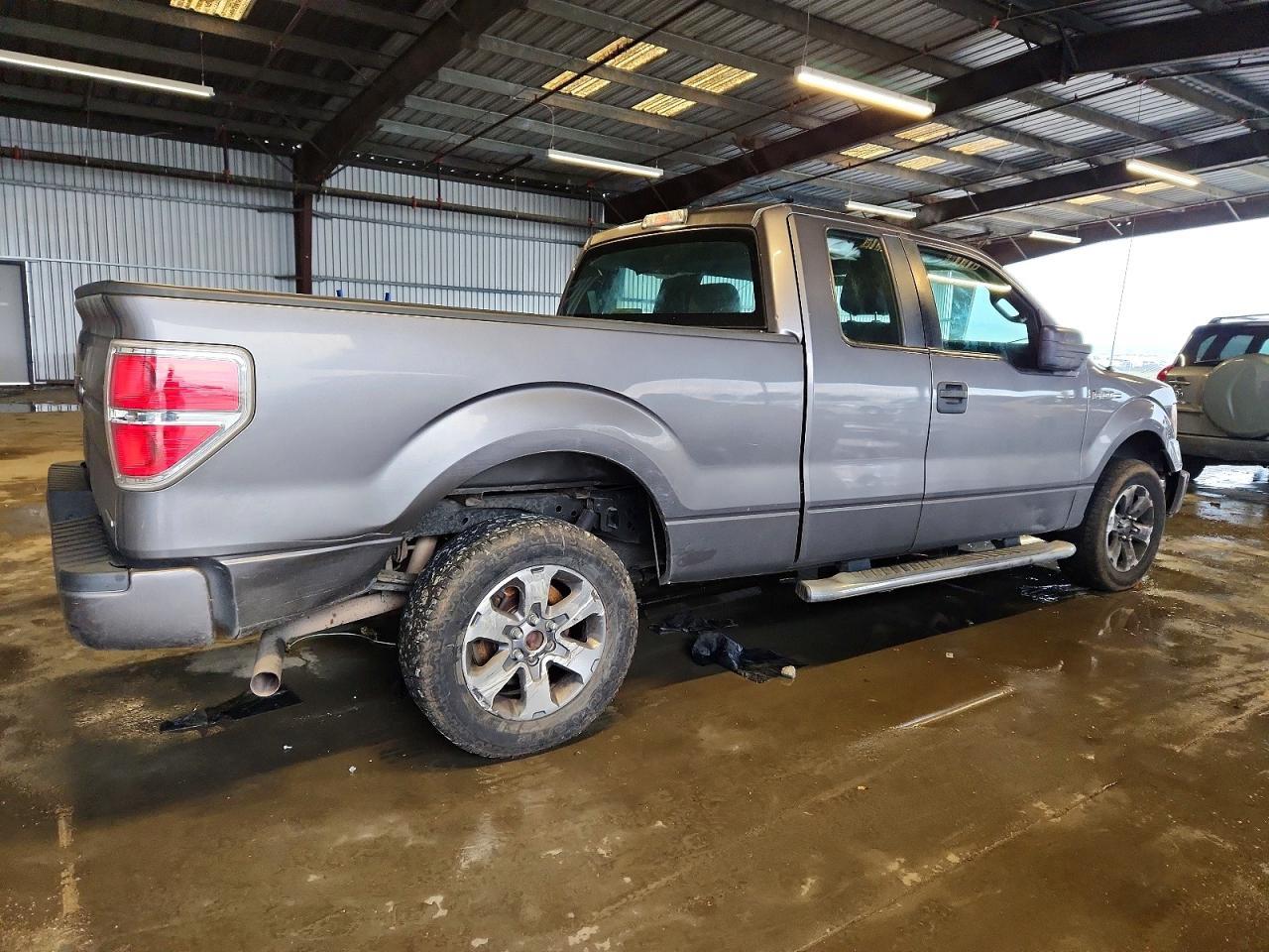 2013 Ford F150 Super Cab - Image 3