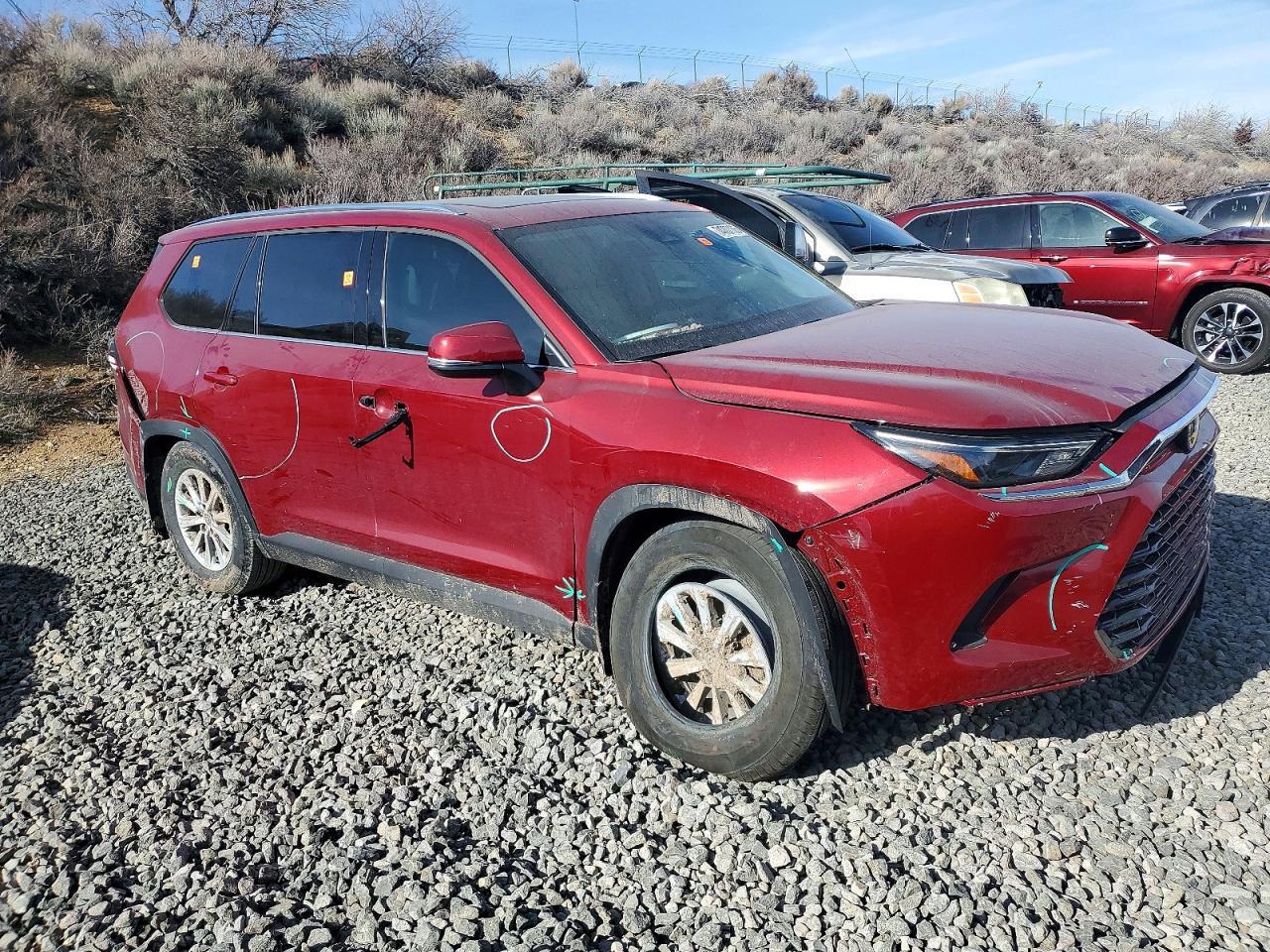 2025 Toyota Grand Highlander Le - Фото 4