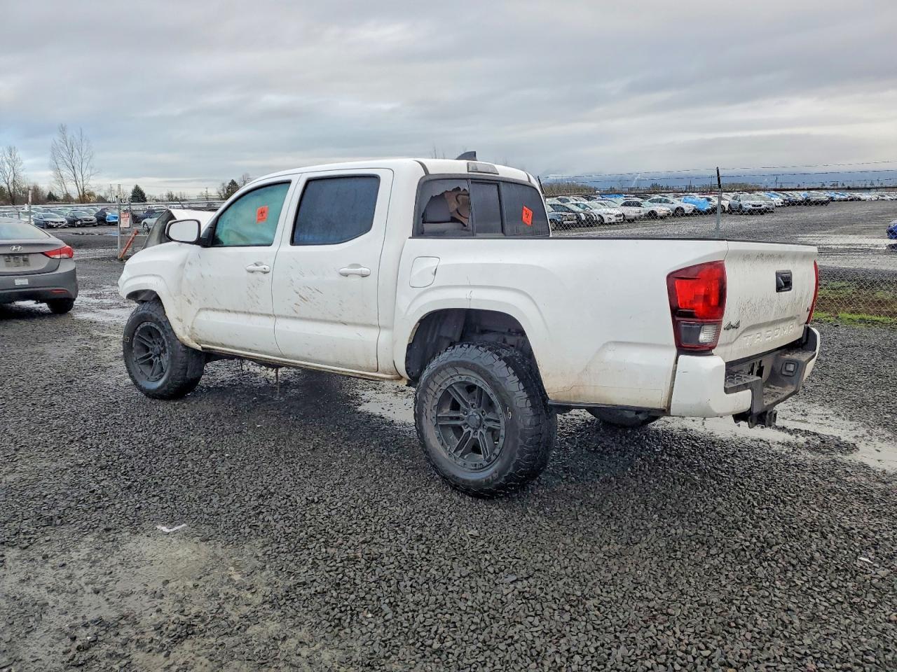 2021 Toyota Tacoma Sr V6 - Image 2