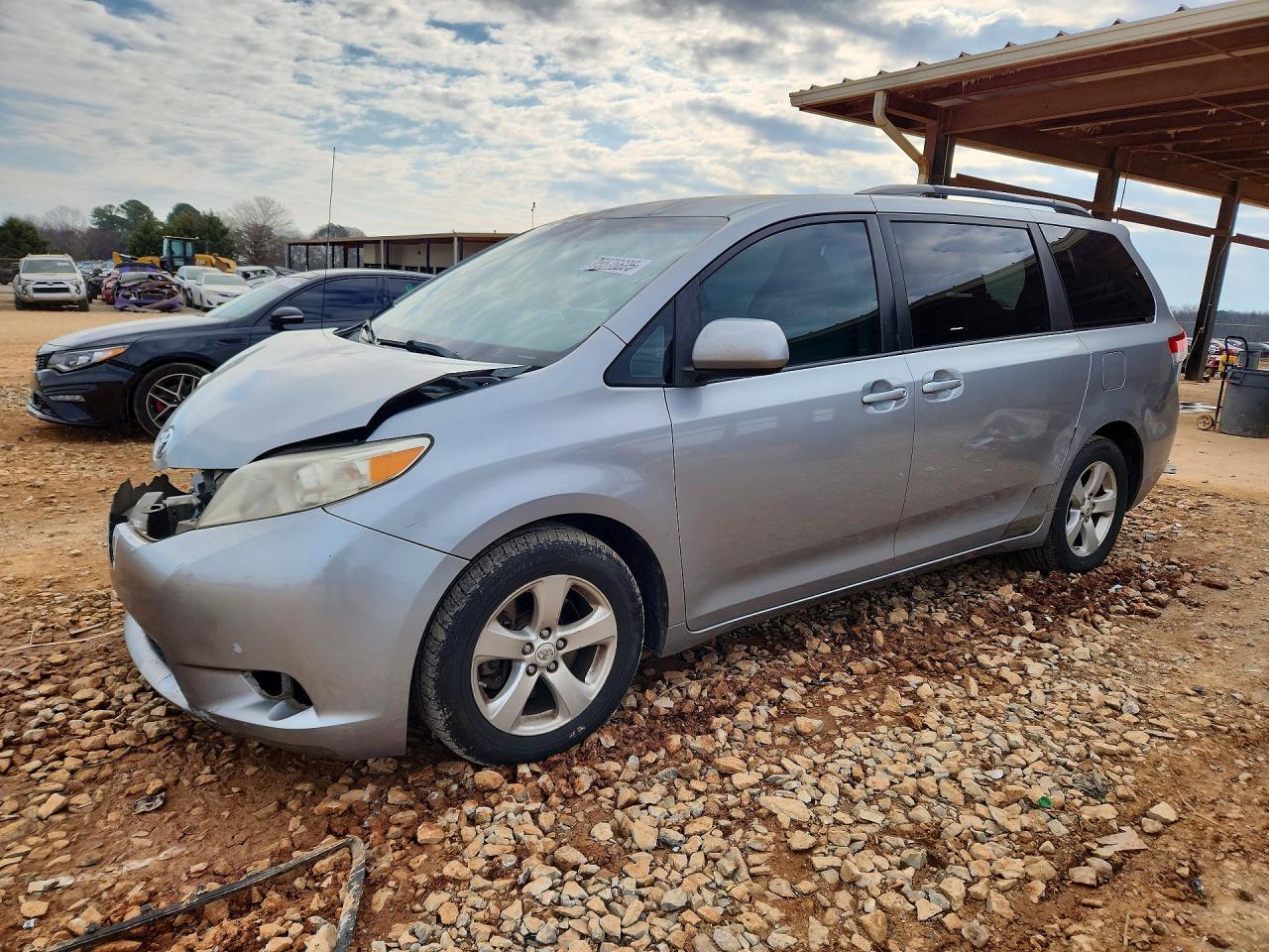 2011 Toyota Sienna Le