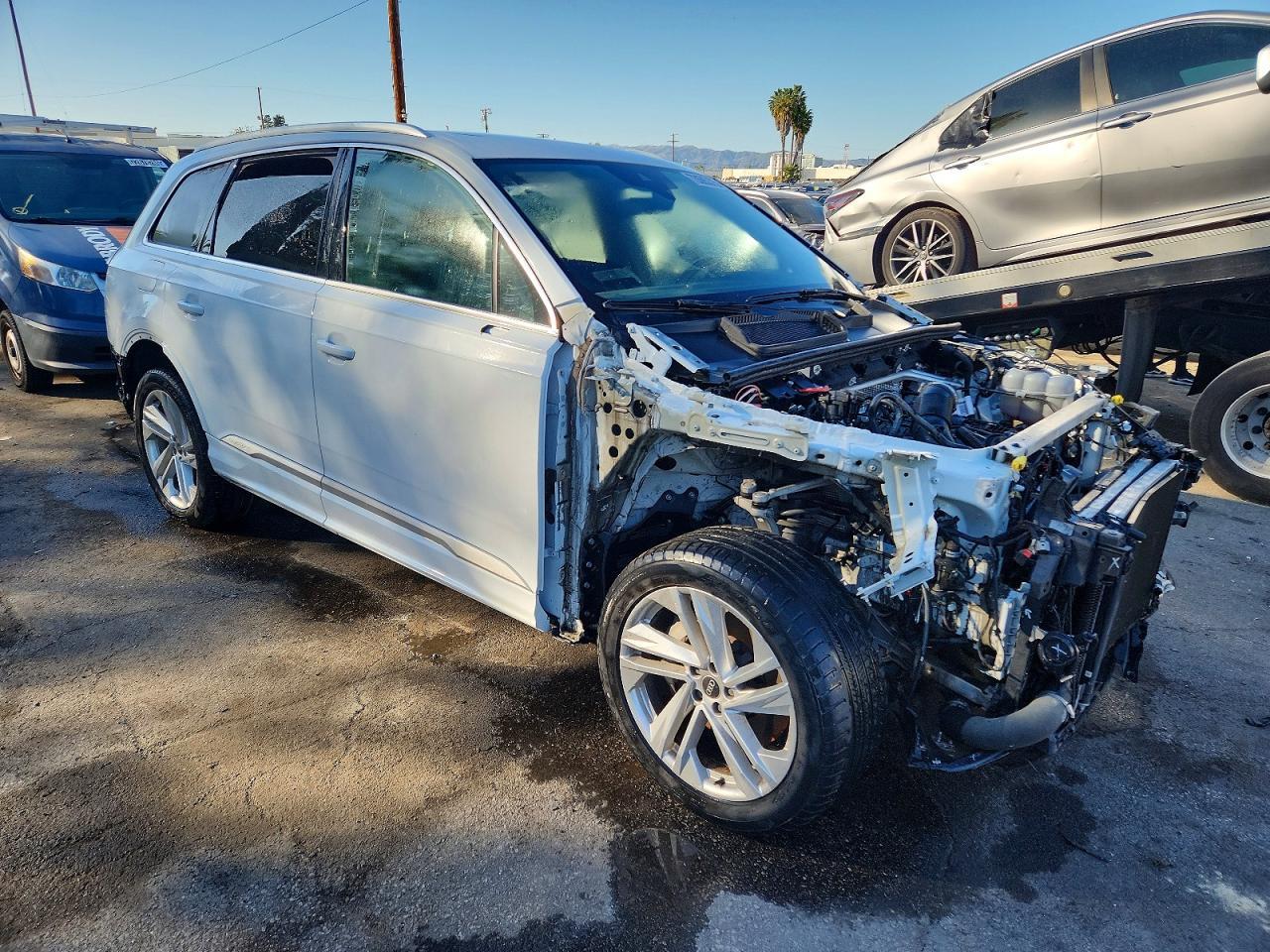 2021 Audi Q7 Premium - Image 4