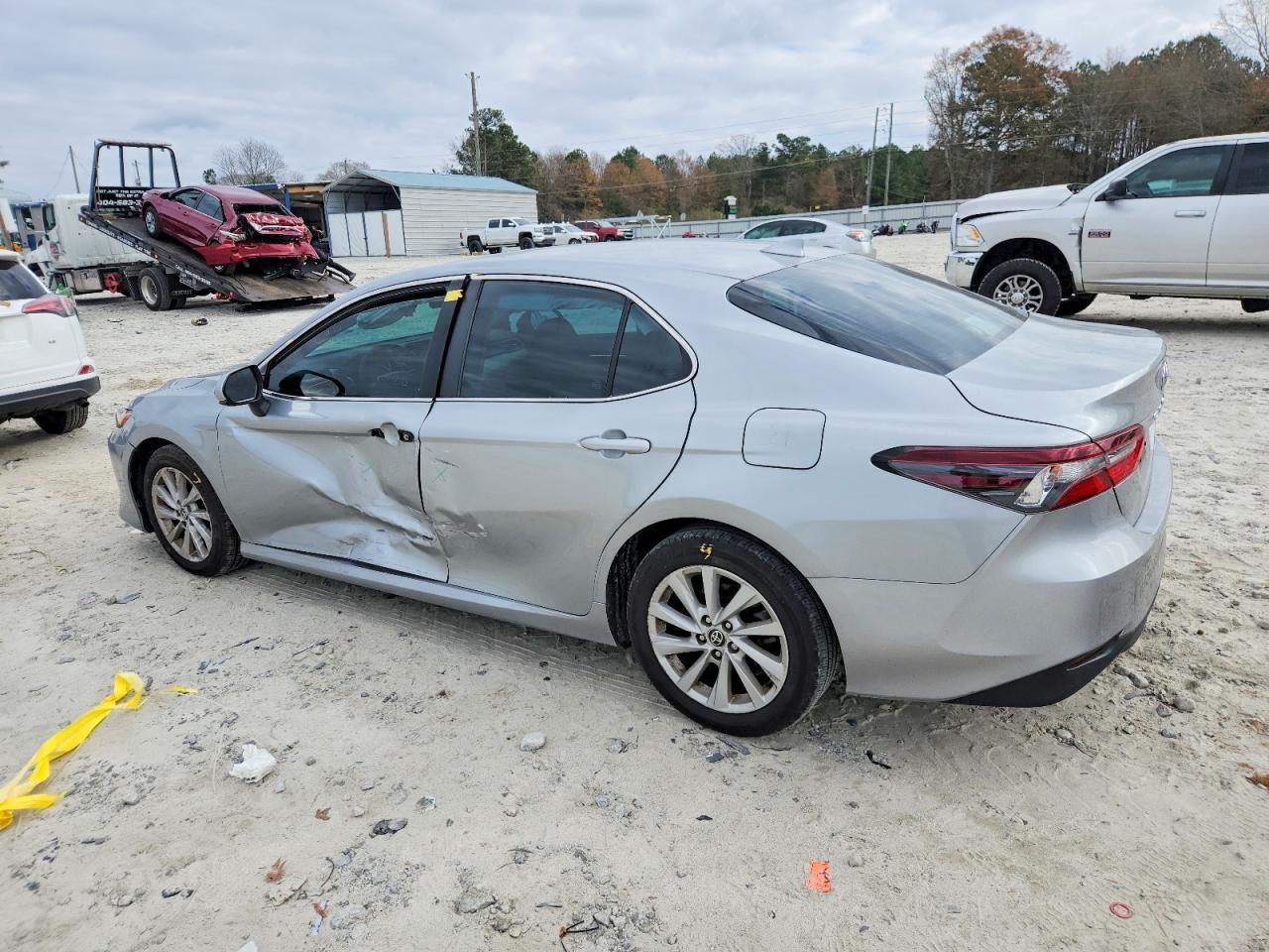 2022 Toyota Camry Le - Image 2