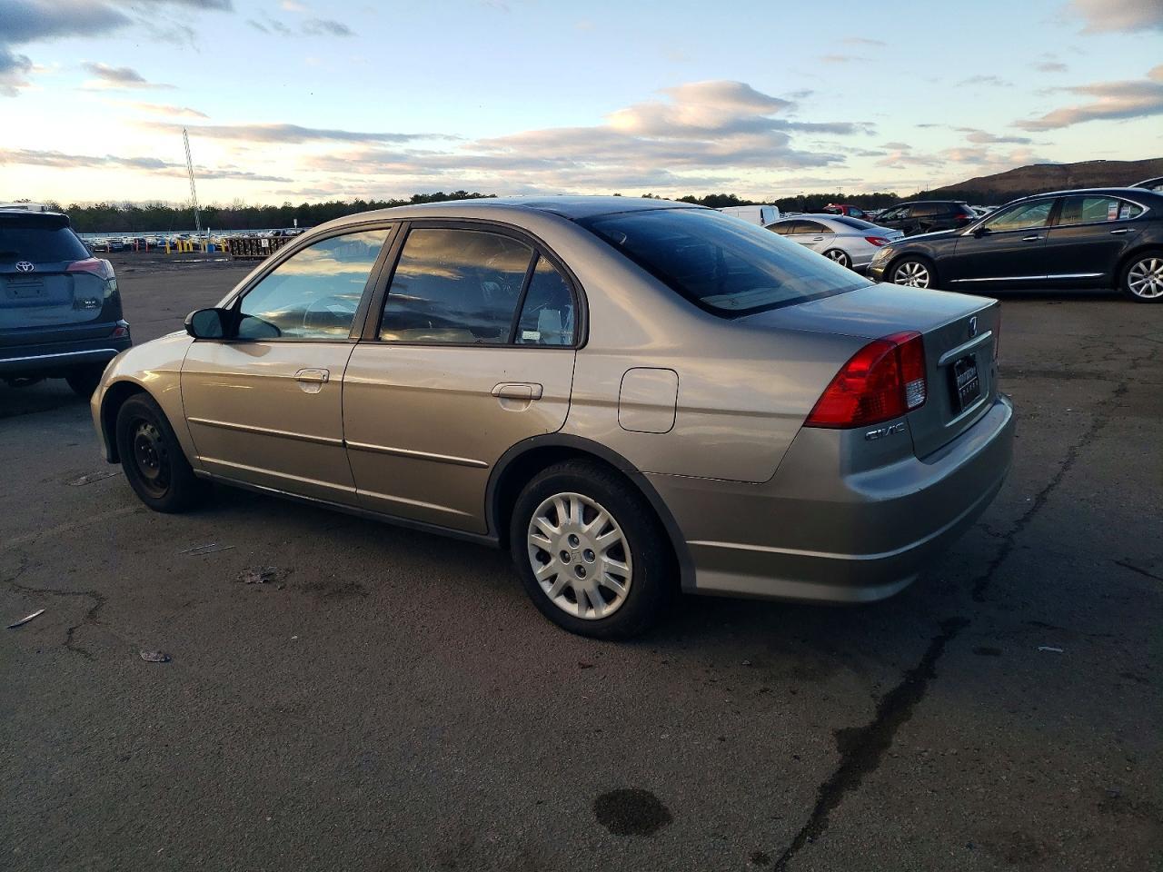 2004 Honda Civic Lx - Image 2