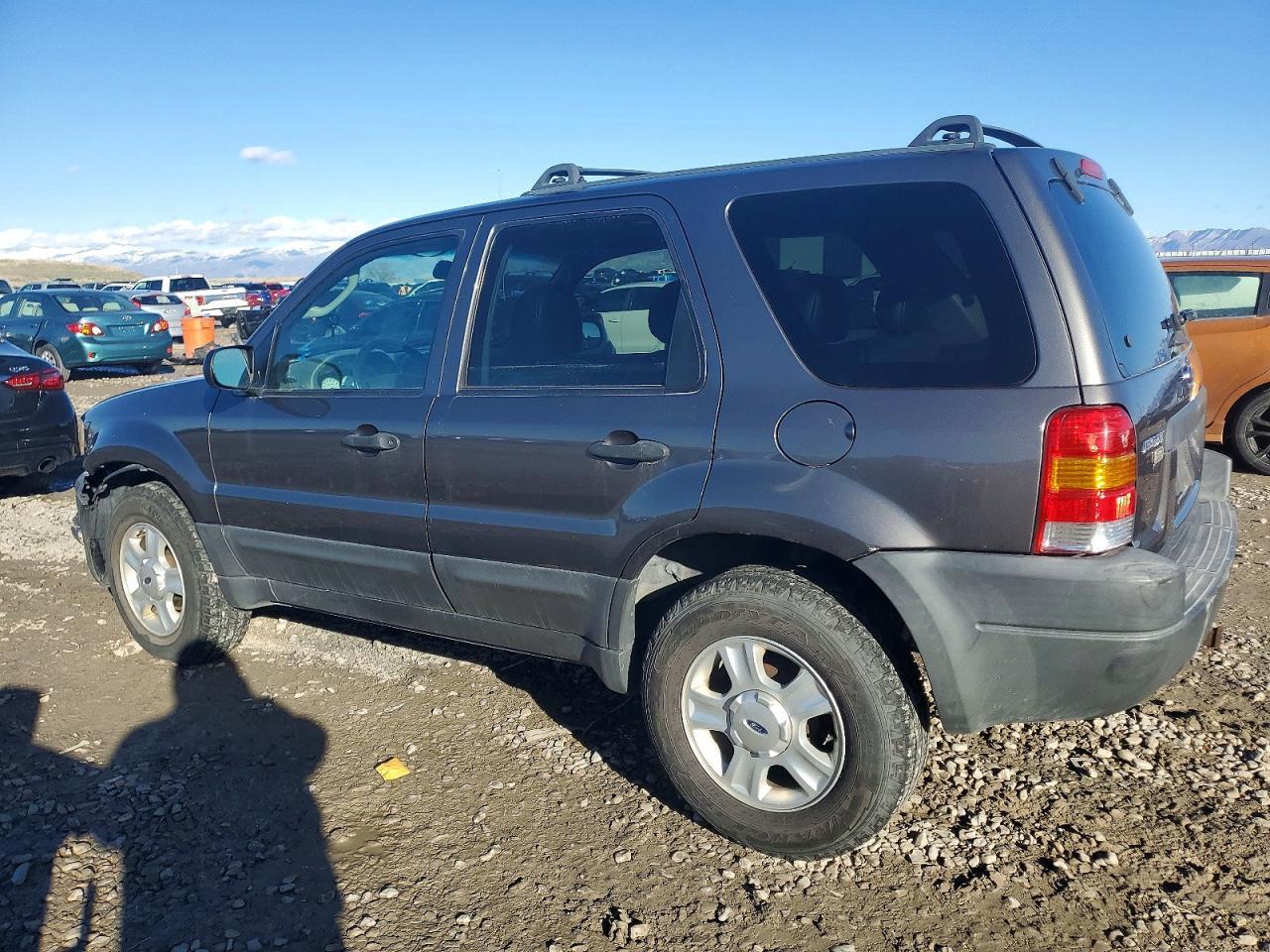 2003 Ford Escape Xlt - Image 2