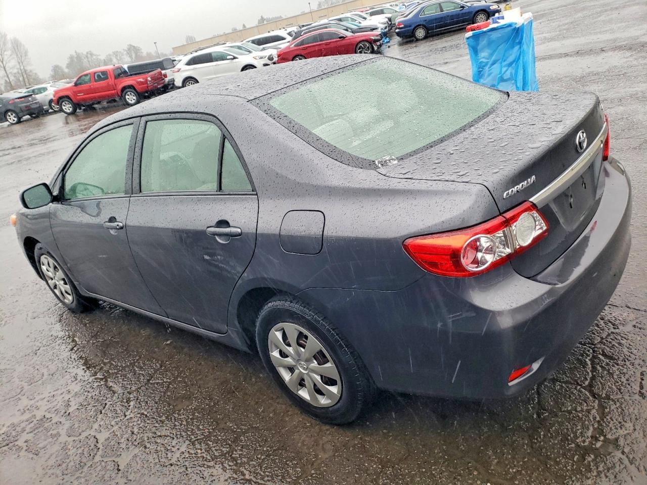 2011 Toyota Corolla Base - Фото 2