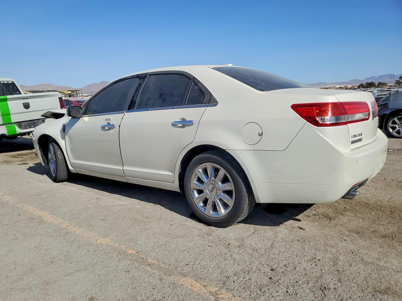 2012 Lincoln Mkz - Фото 2