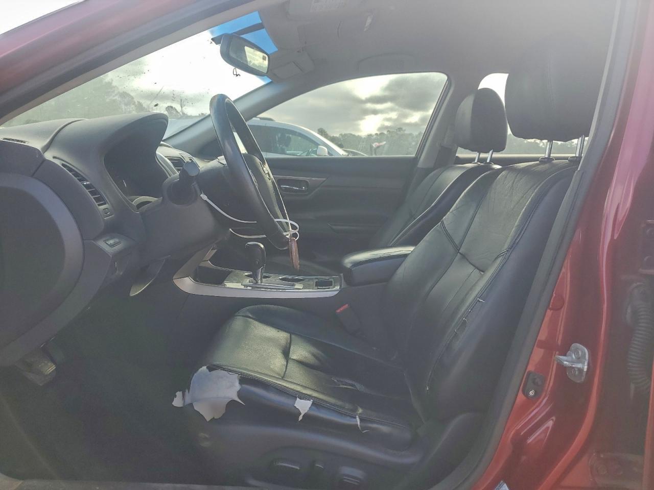 2015 Nissan Altima 2.5 - Фото 7