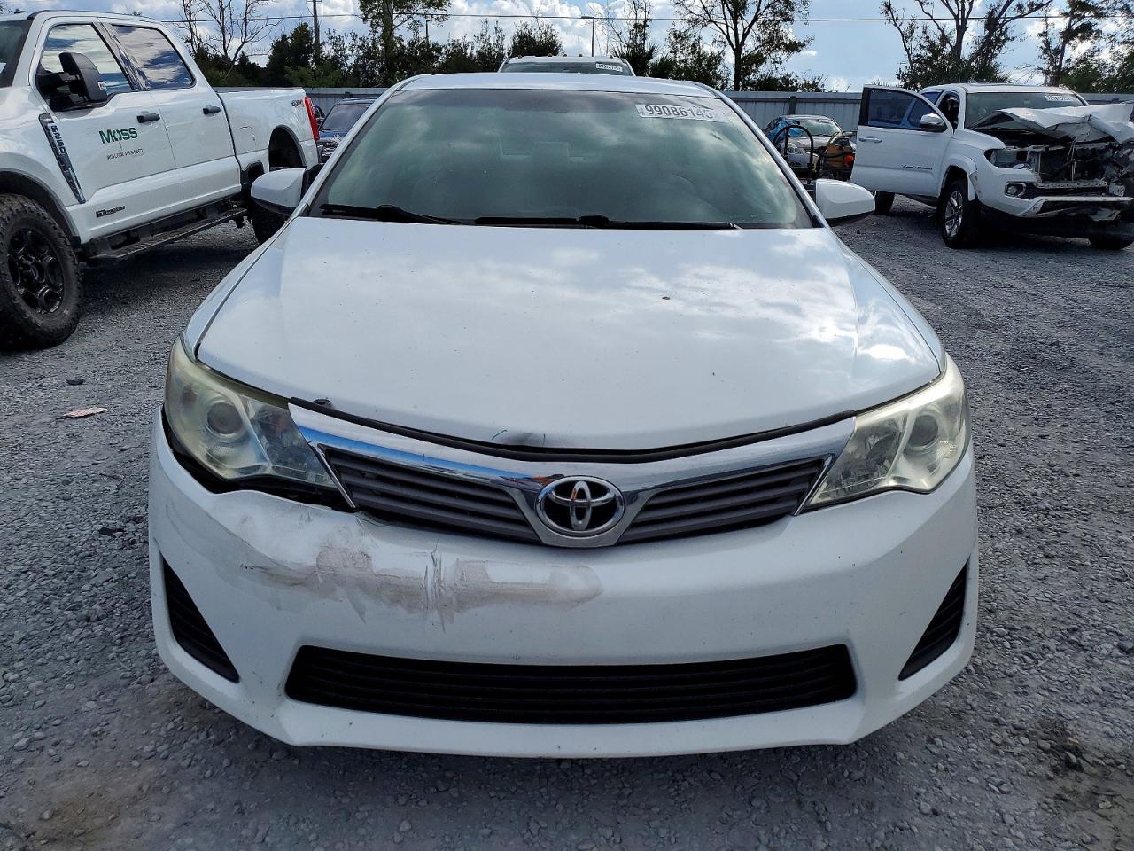 2014 Toyota Camry L - Image 5