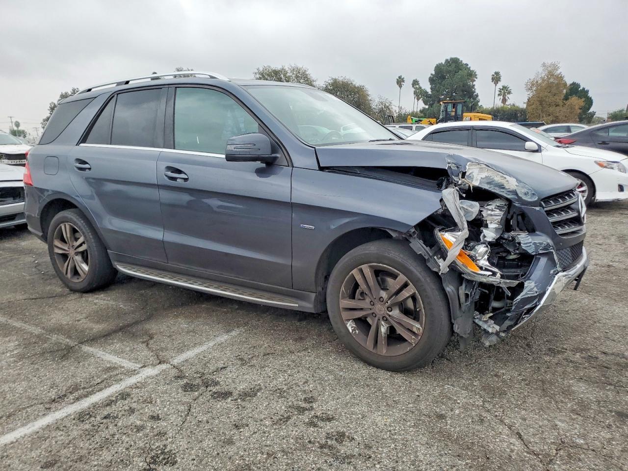 2012 Mercedes-Benz Ml 350 4Matic - Image 4