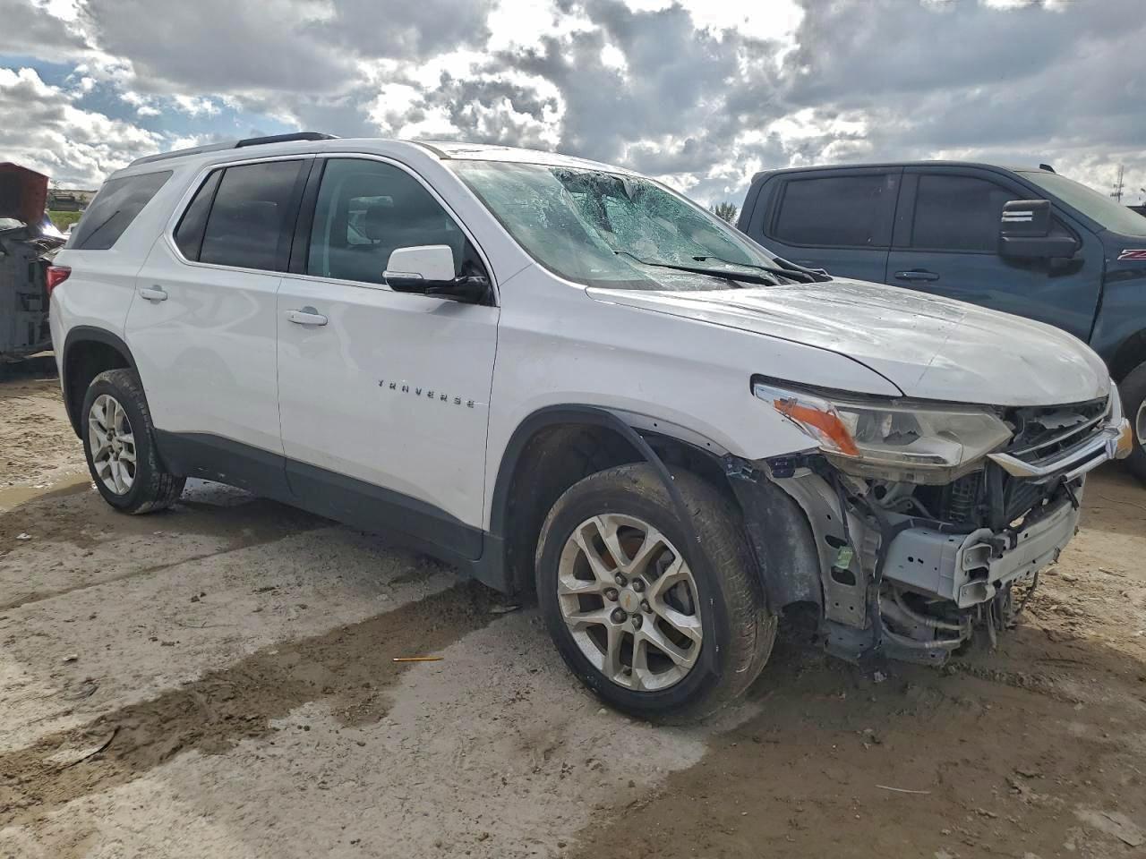 2018 Chevrolet Traverse Lt - Image 4