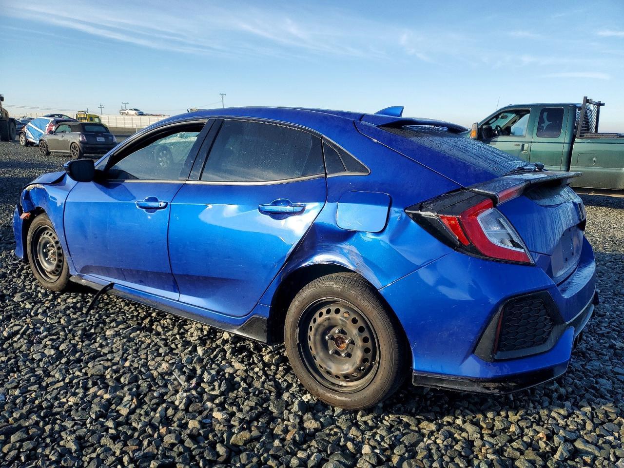2018 Honda Civic Sport - Фото 2