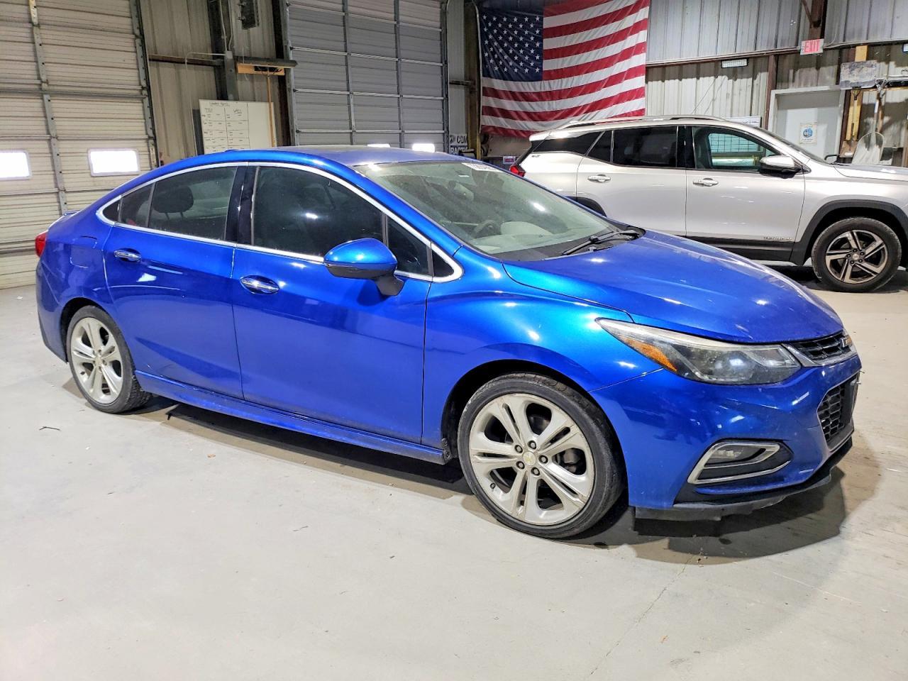 2016 Chevrolet Cruze Premier - Фото 4