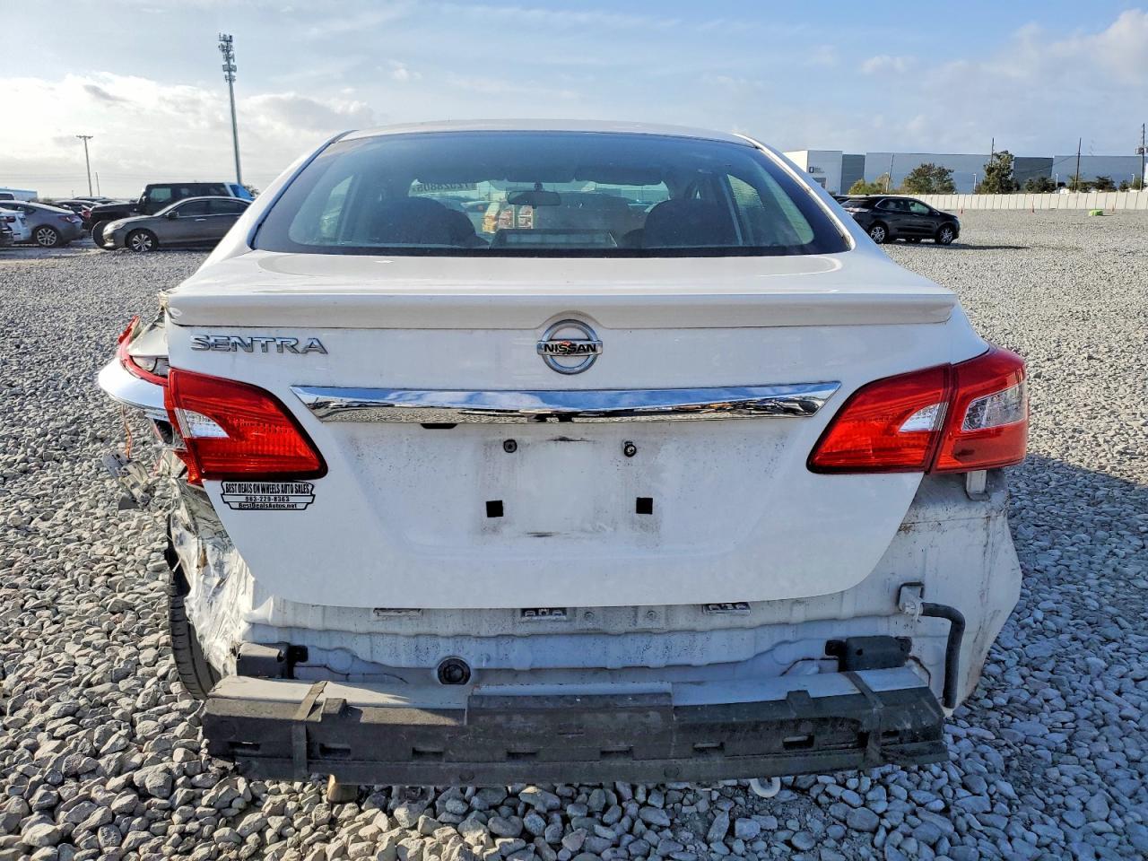 2018 Nissan Sentra S - Фото 6