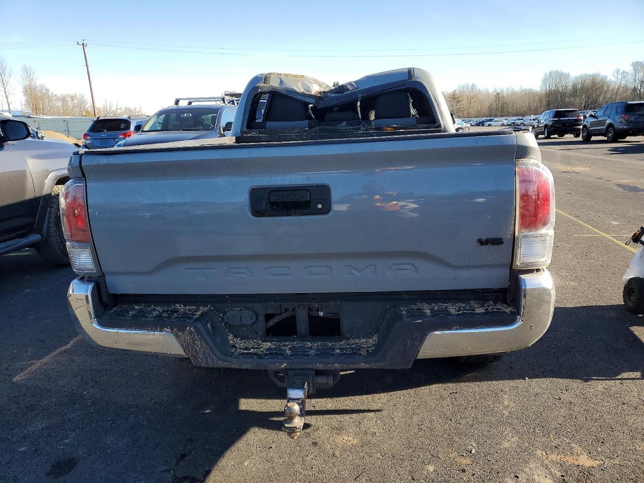 2021 Toyota Tacoma - Image 6