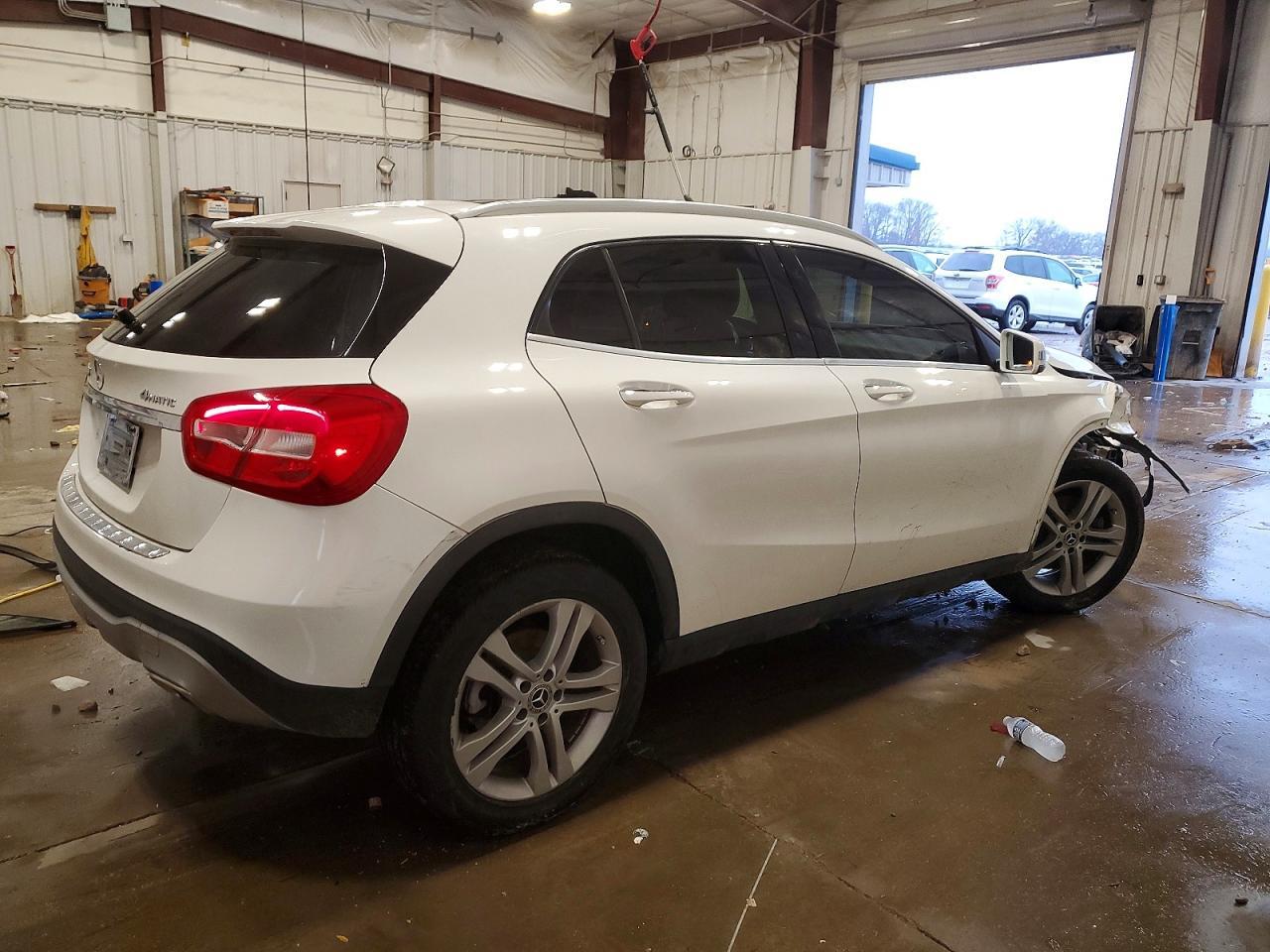 2018 Mercedes-Benz Gla 250 4Matic - Image 5