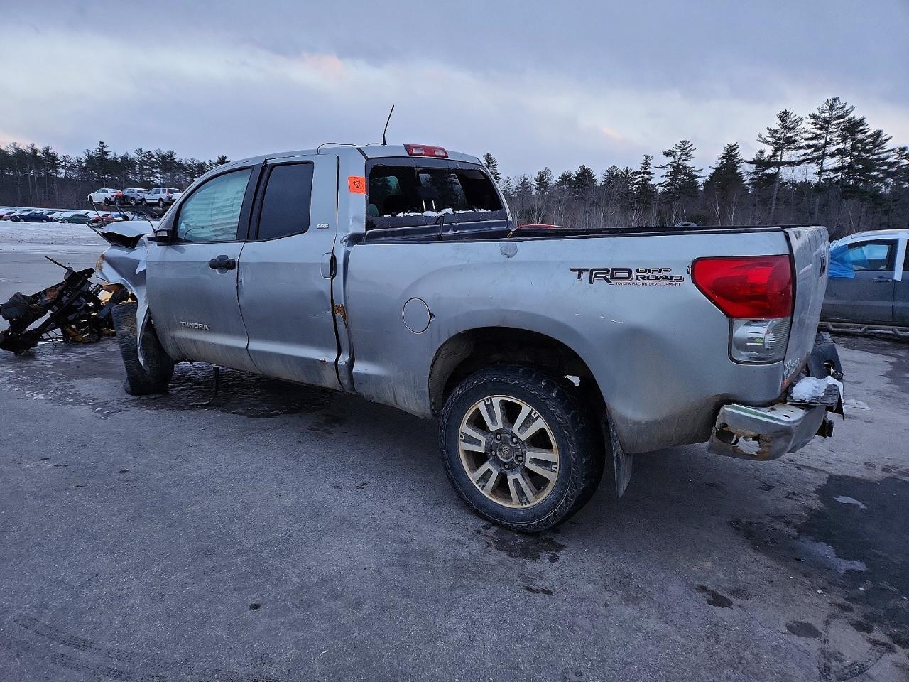 2008 Toyota Tundra Double Cab - Фото 2