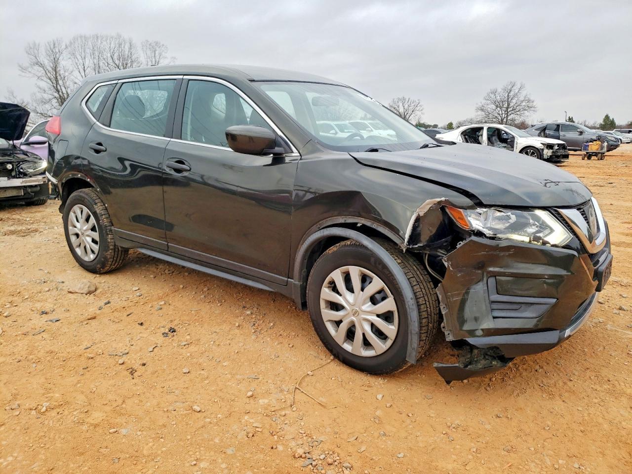 2017 Nissan Rogue S - Фото 4