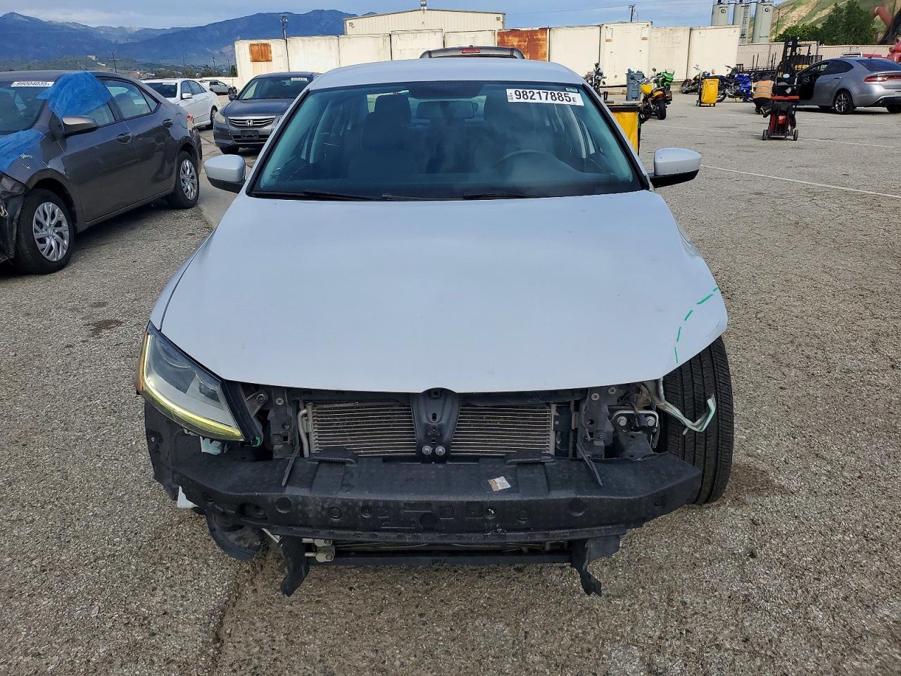 2017 Volkswagen Jetta S - Фото 5