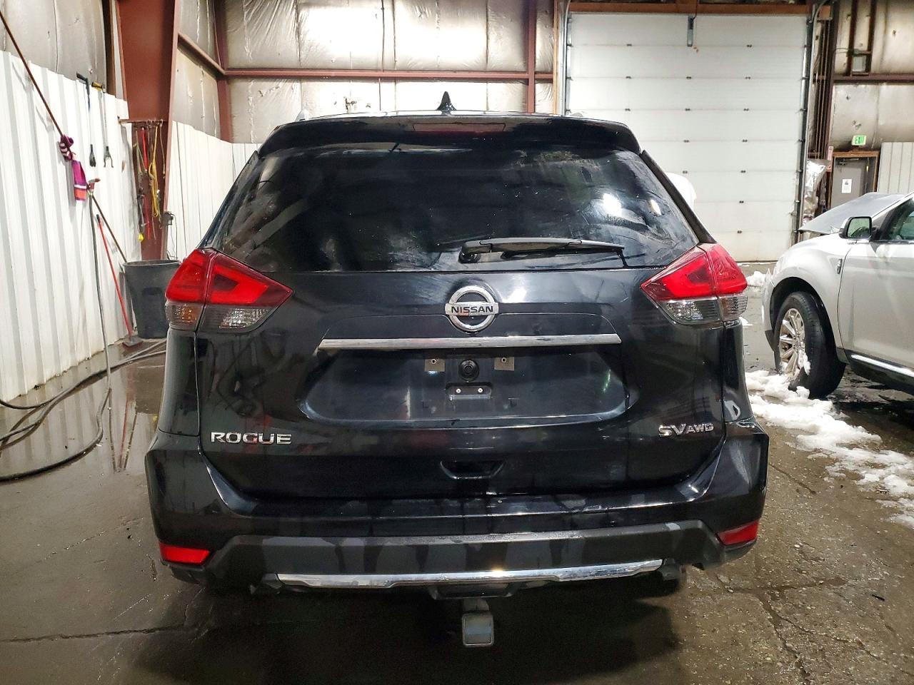 2017 Nissan Rogue S - Фото 6