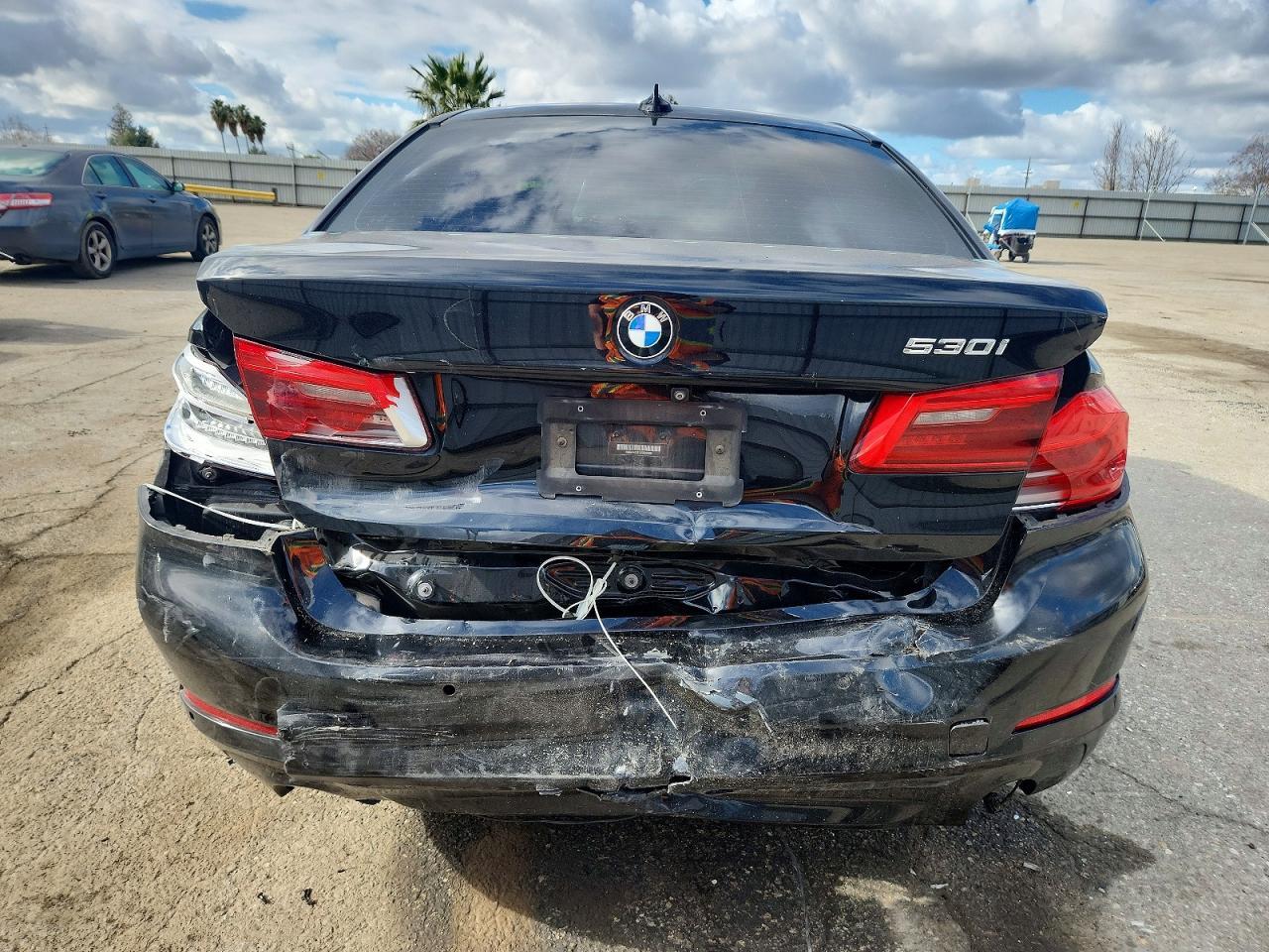 2018 BMW 530 I - Фото 6