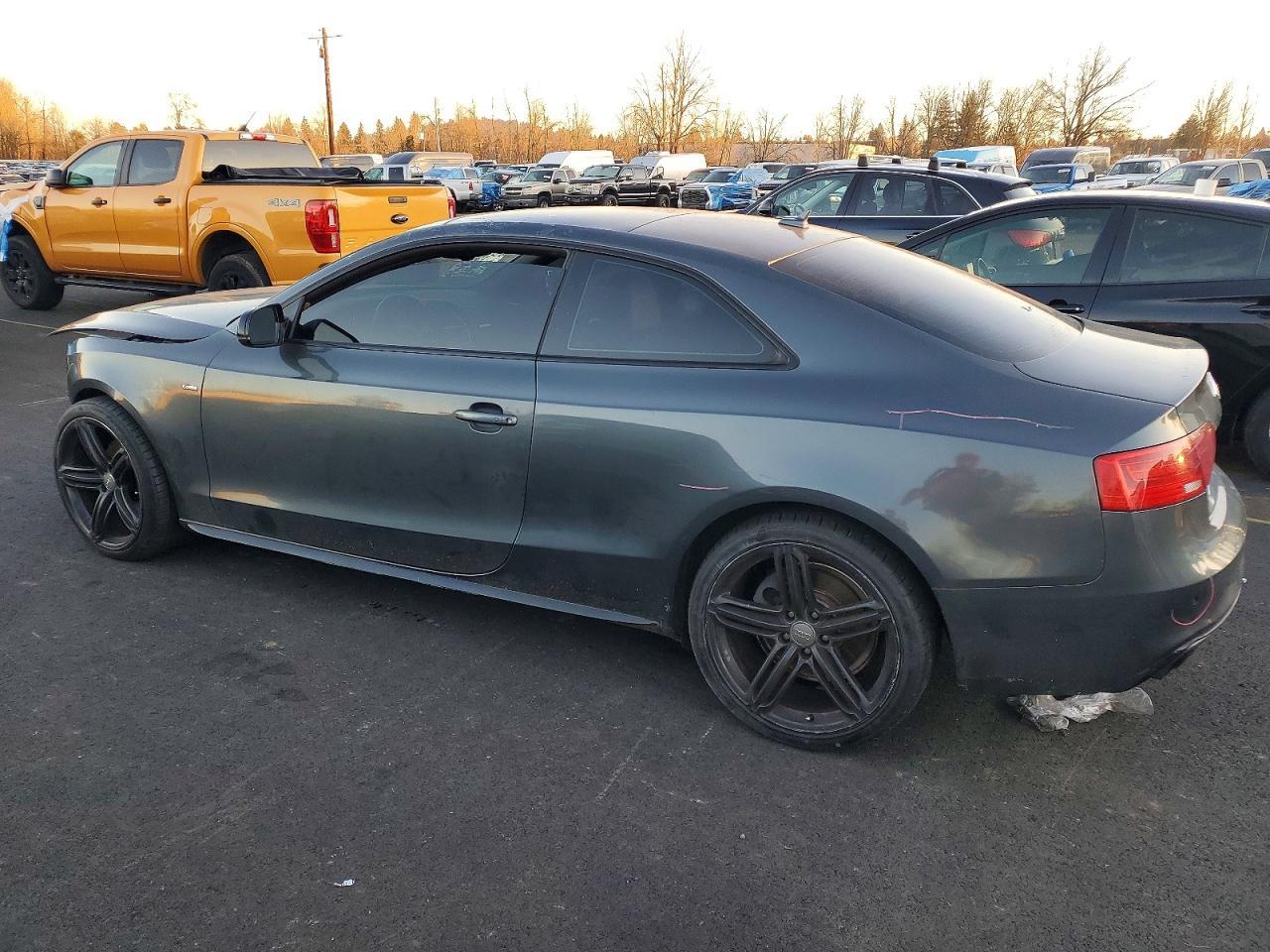 2013 Audi A5 Premium - Фото 2