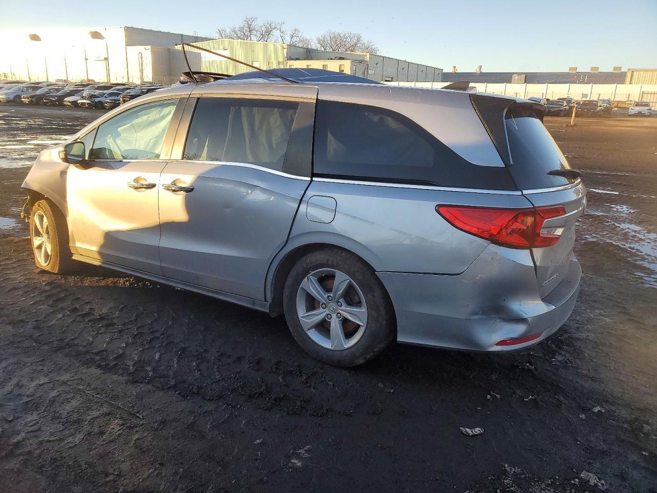 2018 Honda Odyssey Exl - Фото 2