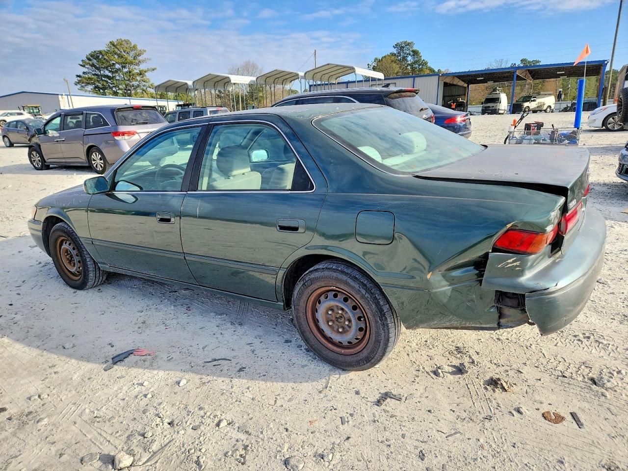 1999 Toyota Camry Le - Image 2