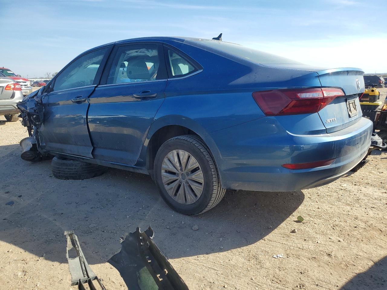2020 Volkswagen Jetta S - Фото 2