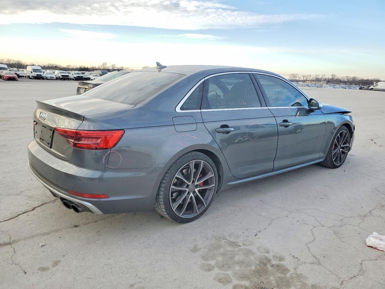 2018 Audi S4 Prestige - Фото 3