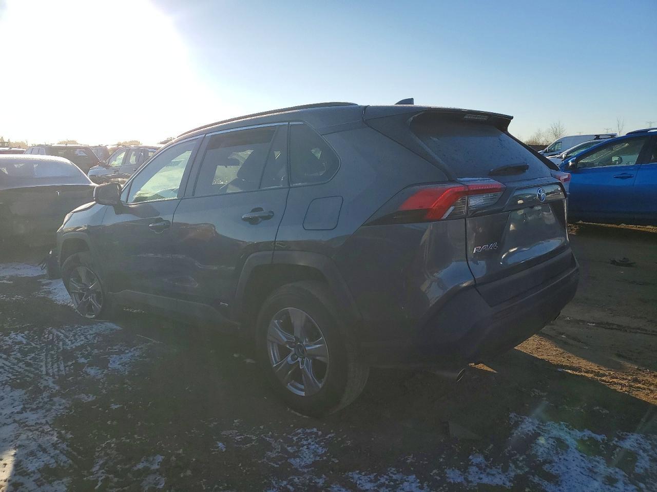 2024 Toyota Rav4 Hybrid Le - Image 2