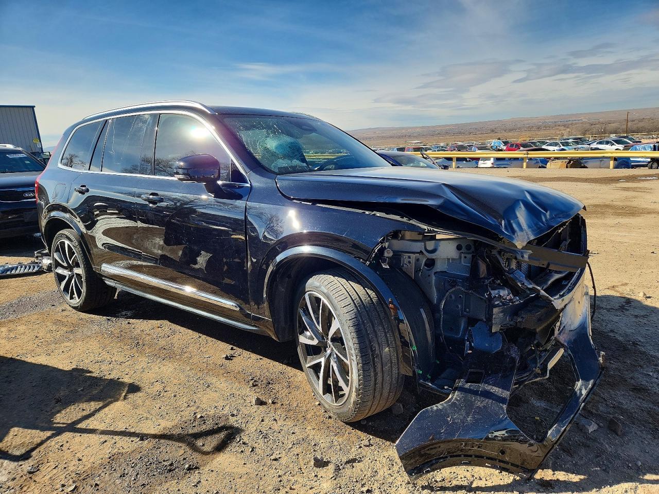 2025 Volvo Xc90 Plus - Image 4