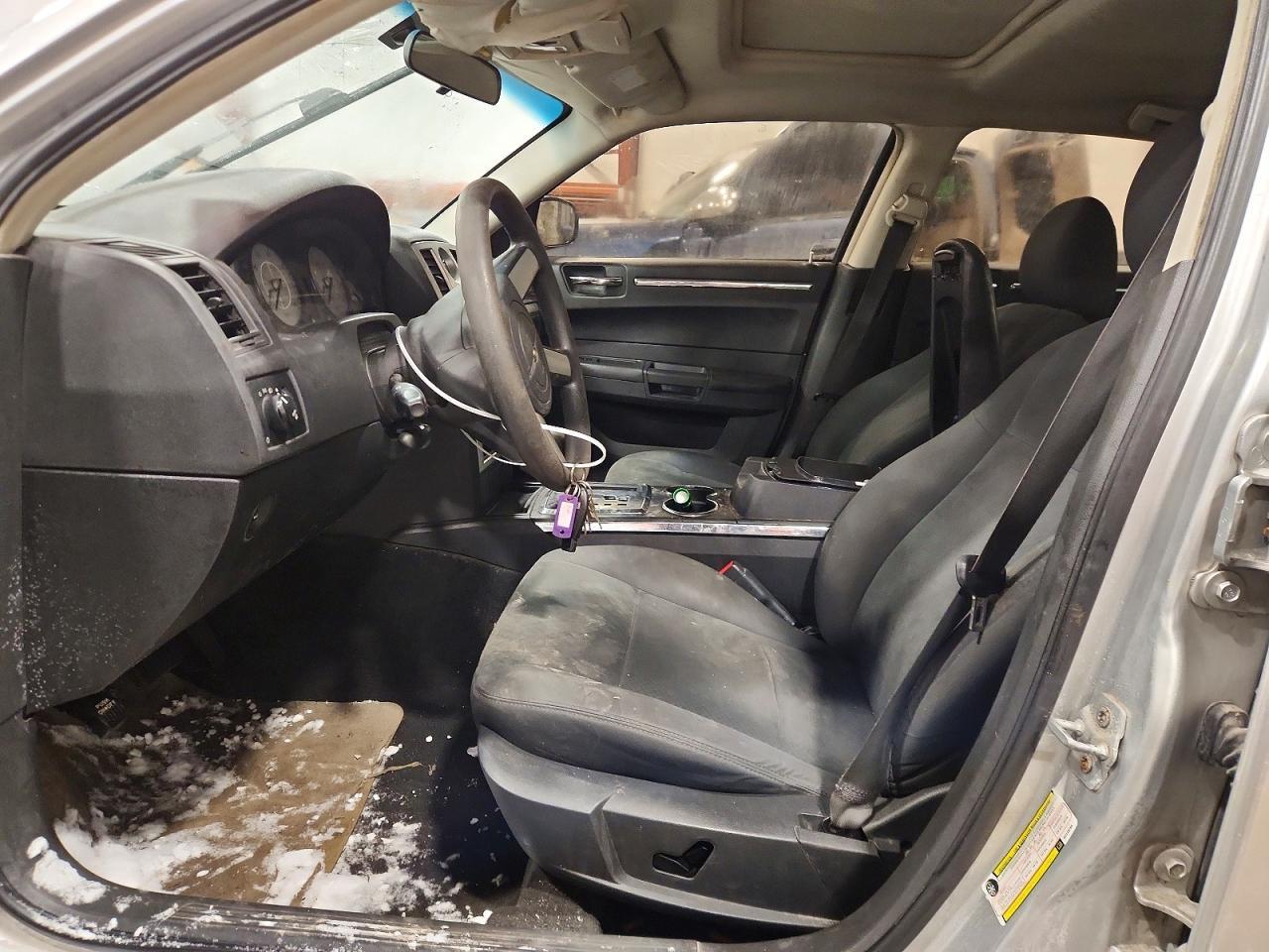 2008 Chrysler 300 Touring - Фото 7