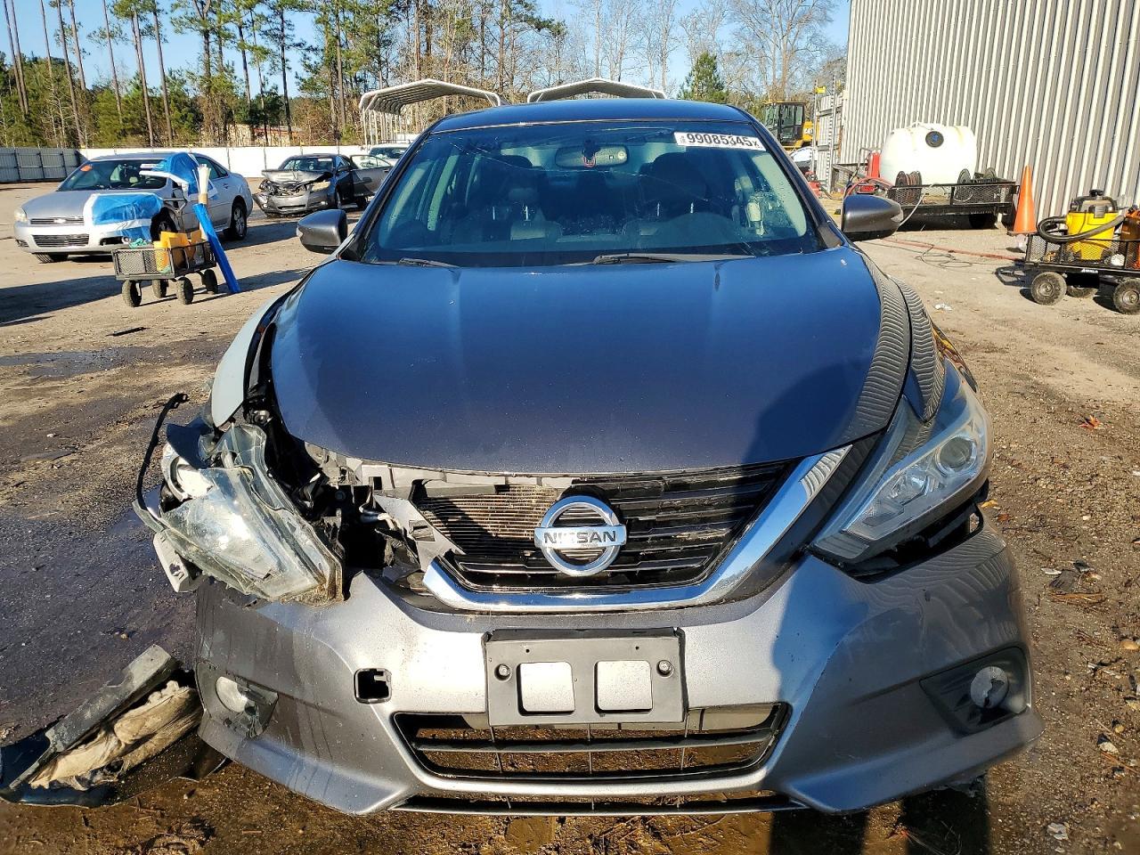2018 Nissan Altima 2.5 Sl - Image 5