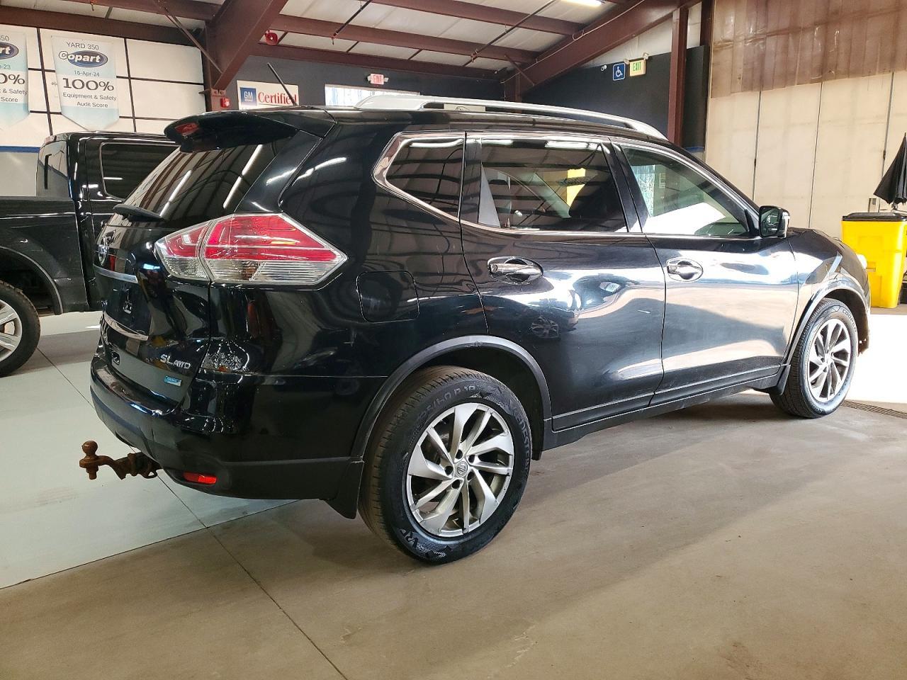 2014 Nissan Rogue S - Фото 3