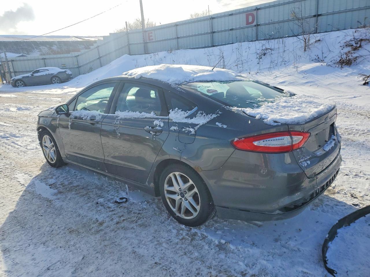 2016 Ford Fusion Se - Фото 2