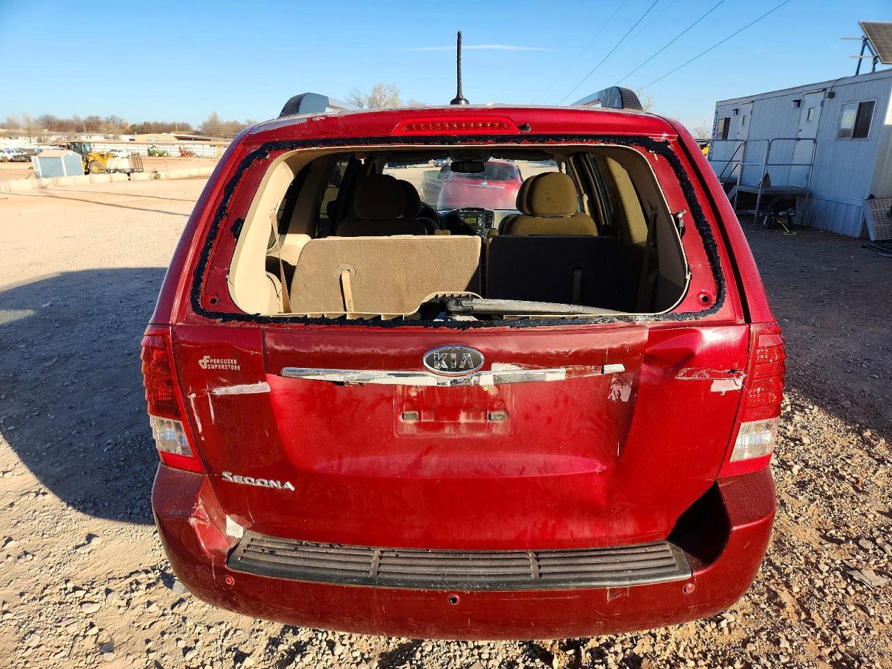 2012 Kia Sedona Lx - Image 6
