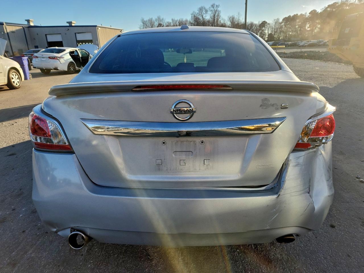 2015 Nissan Altima 2.5 - Фото 6