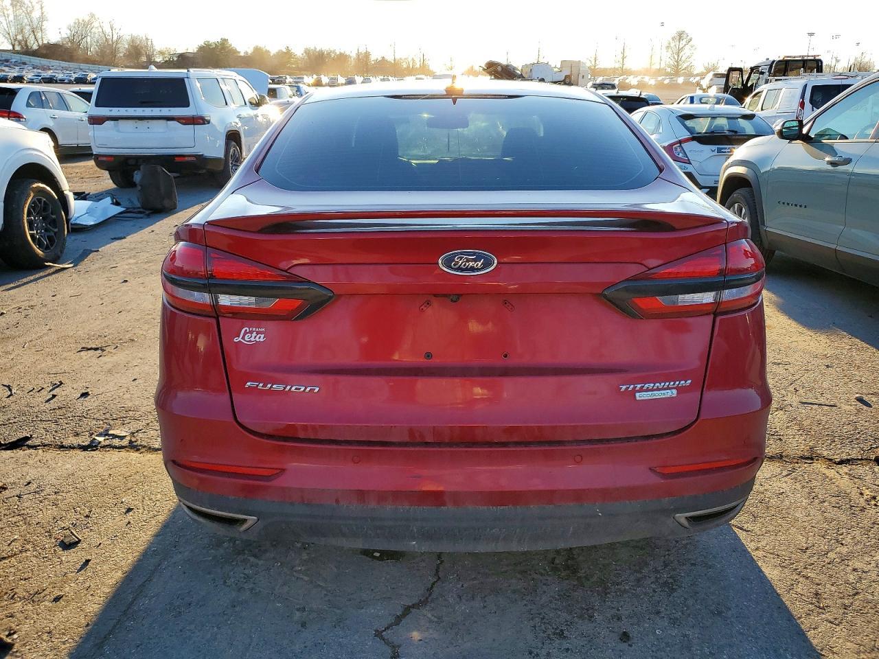 2020 Ford Fusion Titanium - Фото 6