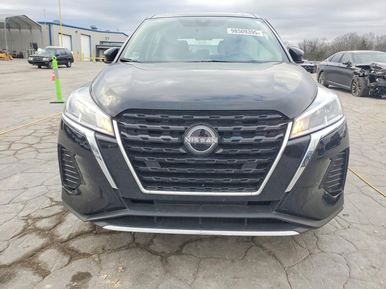 2023 Nissan Kicks S - Фото 5