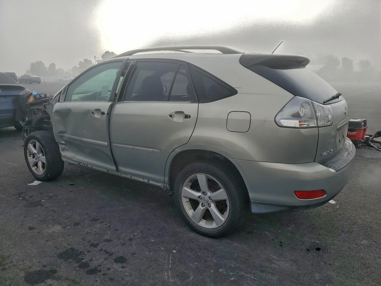 2004 Lexus Rx 330 - Image 2