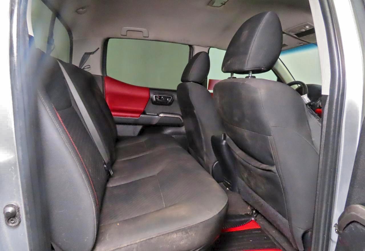 2023 Toyota Tacoma Double Cab - Image 6