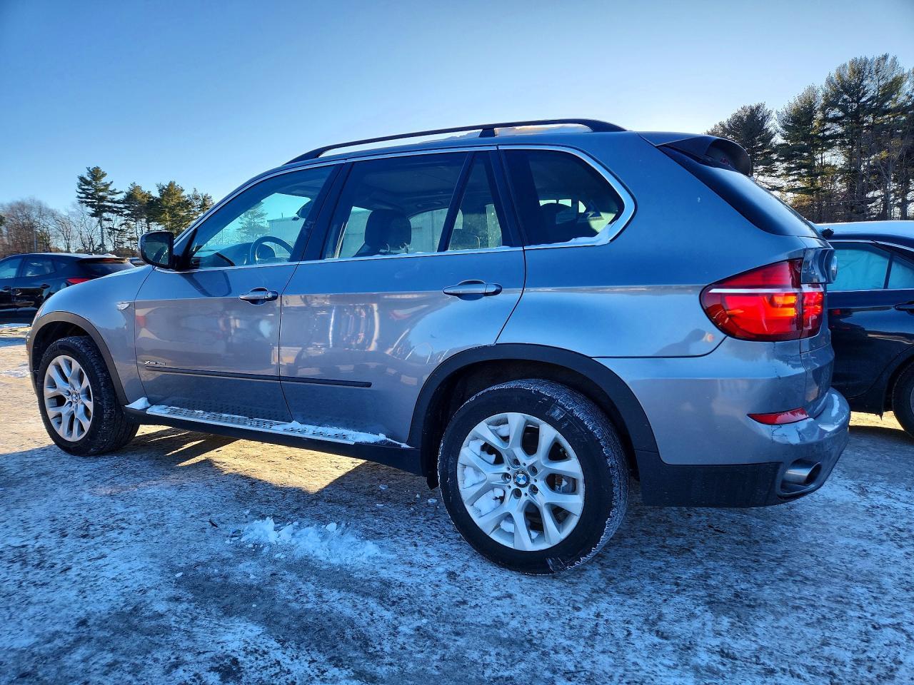 2013 BMW X5 xDrive35I - Фото 2