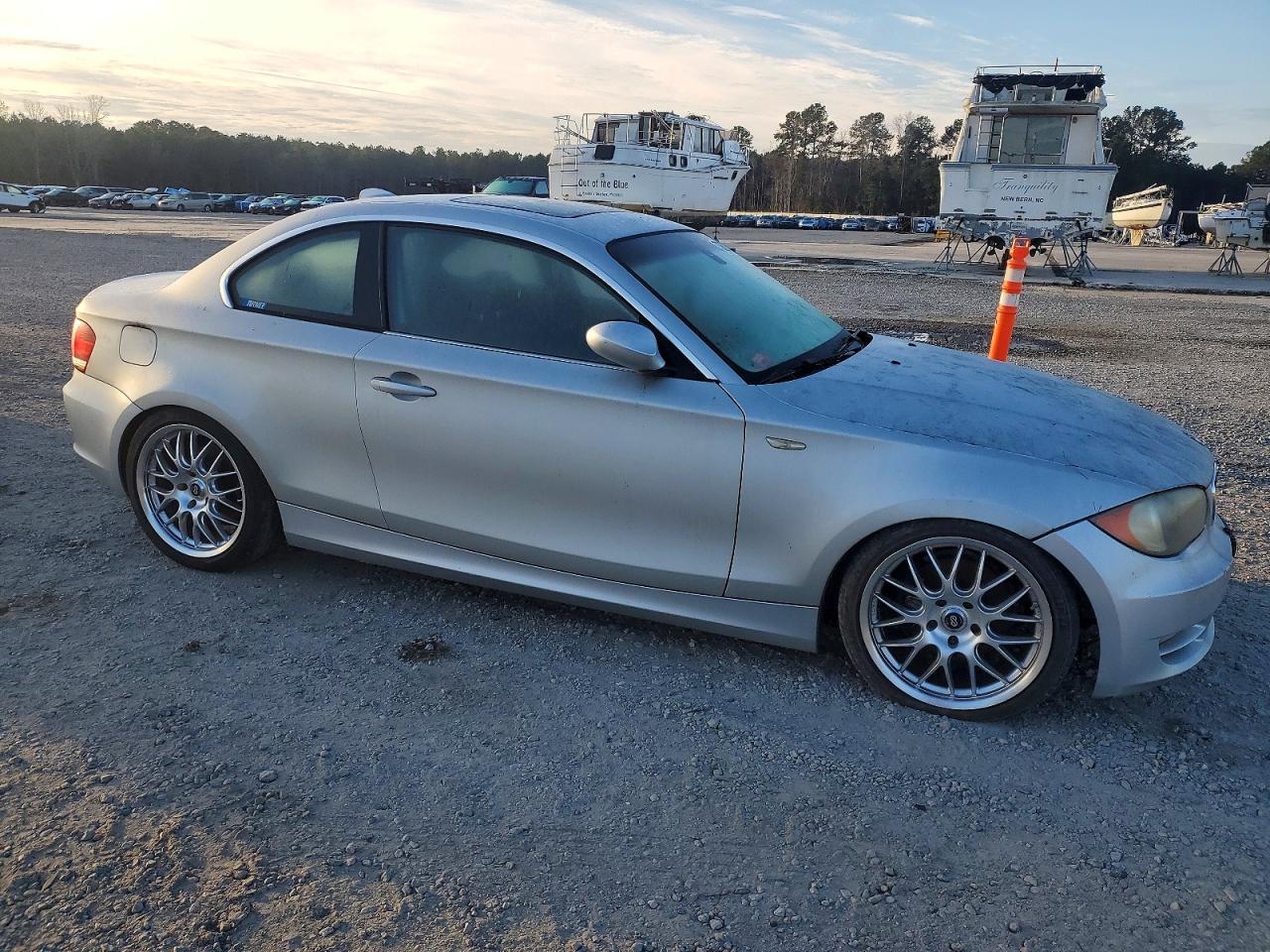 2009 BMW 128 I - Image 4