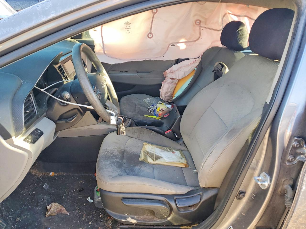 2019 Hyundai Elantra Se - Image 7