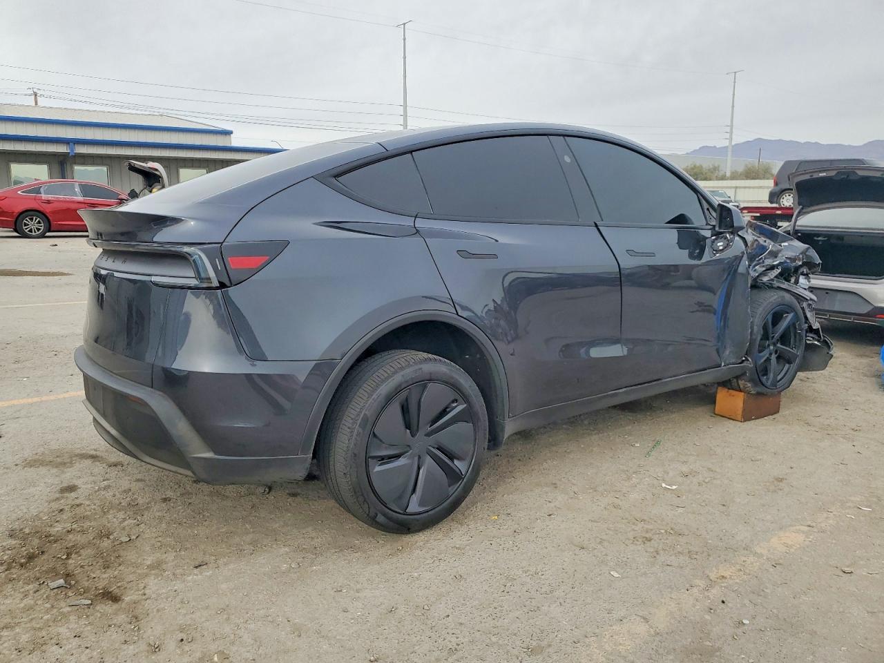 2026 Tesla Model Y - Image 3