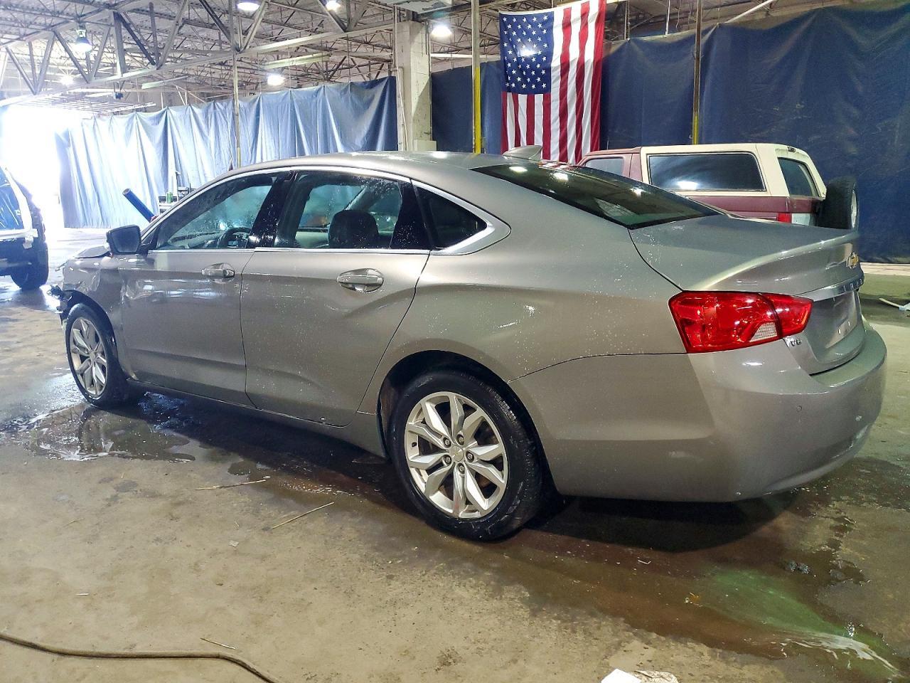 2017 Chevrolet Impala Lt - Image 2