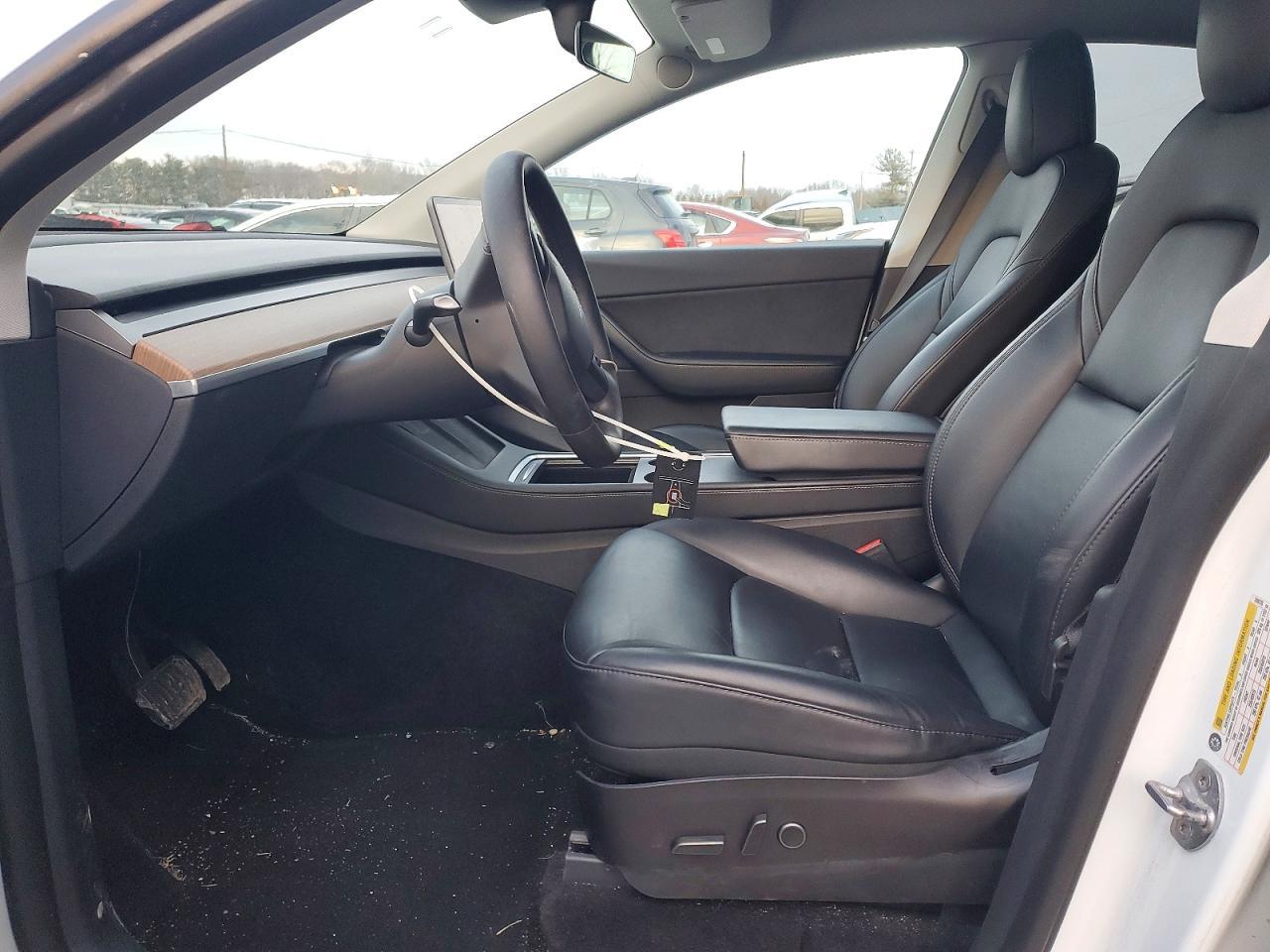 2022 Tesla Model Y - Фото 7